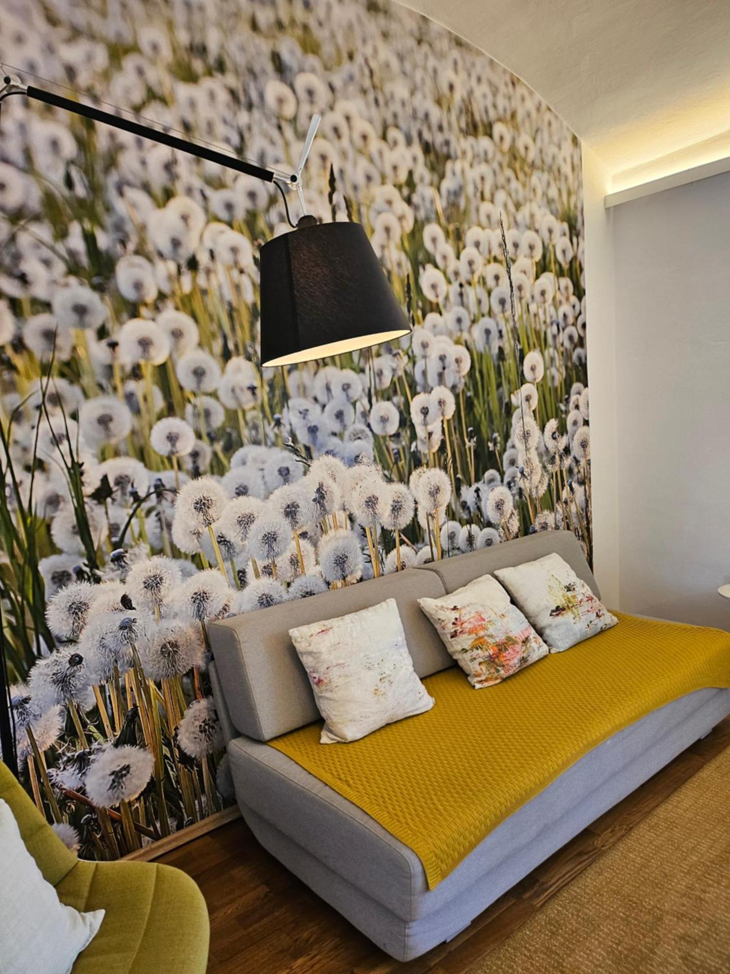Yellow Flat By Grazrentals With Best Location & Free Parking 외부 사진